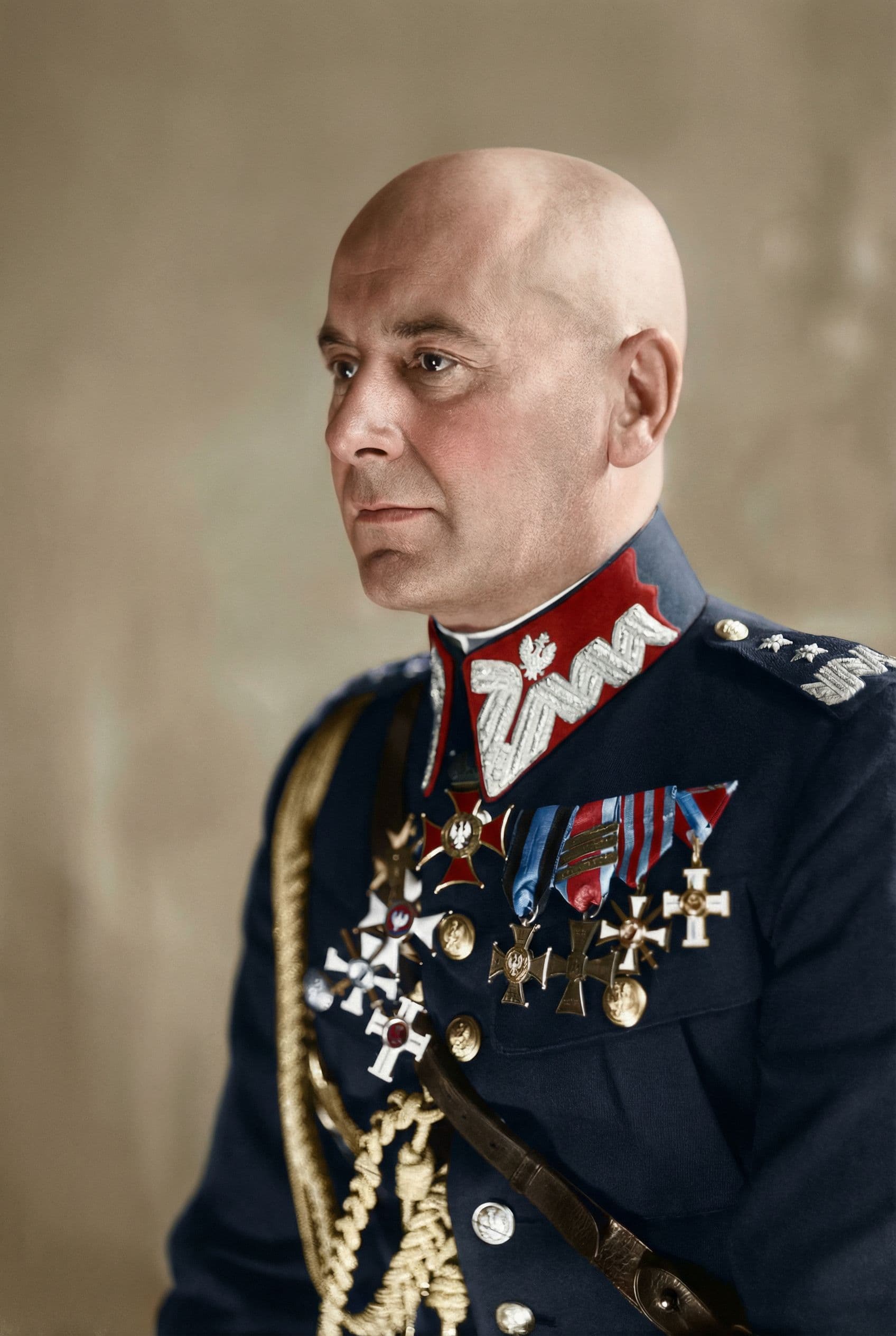 Po: Renowacja portretu Edwarda Rydza-Śmigłego